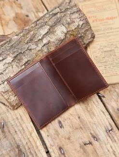 Homme Pied de Biche Porte Cartes Livret